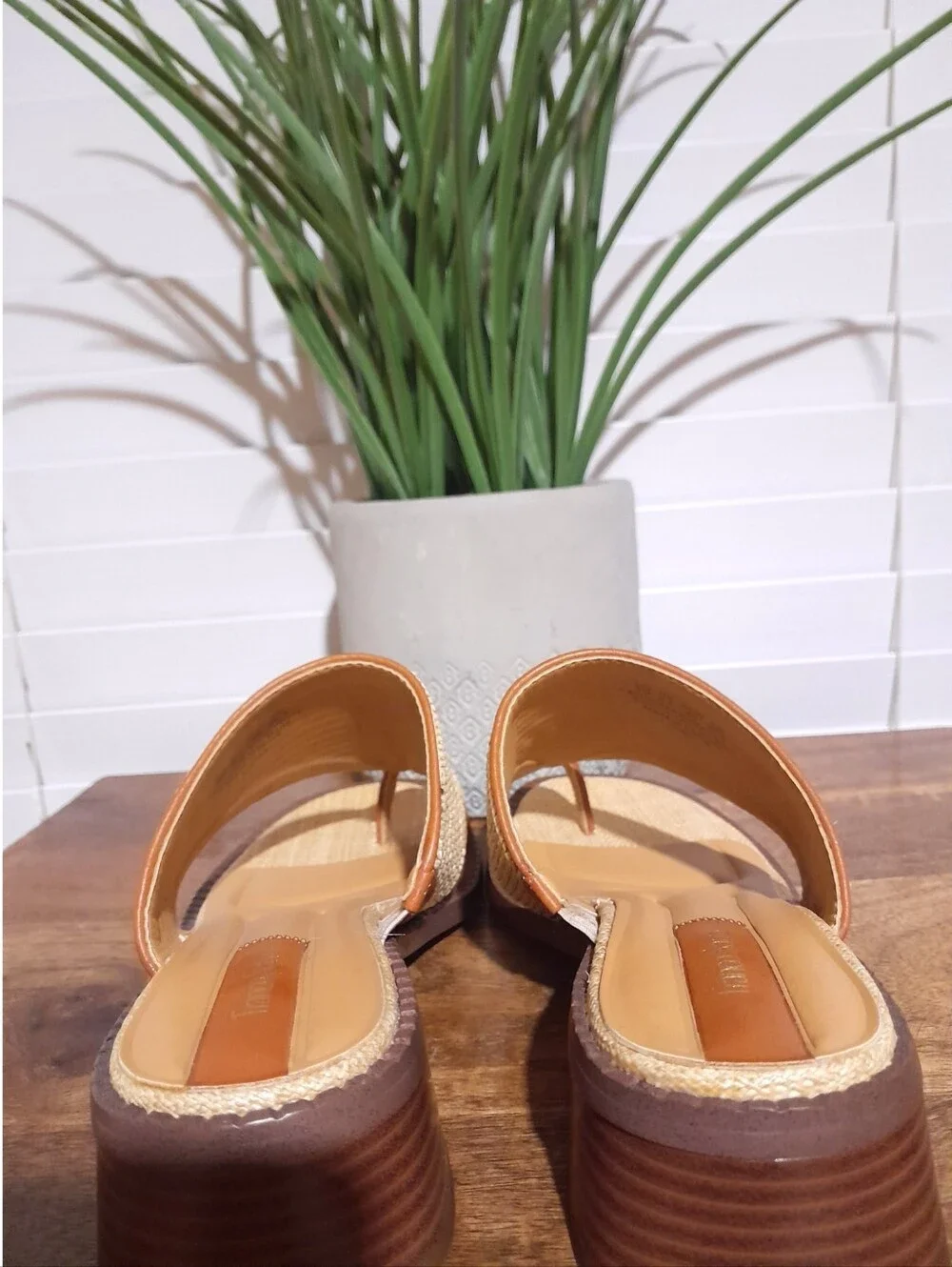 Franco Sarto Sia 2 Natural Material Block Heel Summer Coastal Beachy Sandals 9M